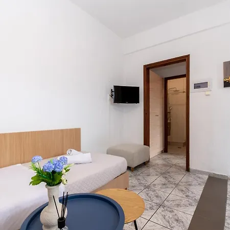 House Dimitra Sea View * Neos Marmaras