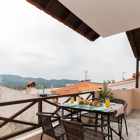 House Dimitra Sea View * Neos Marmaras